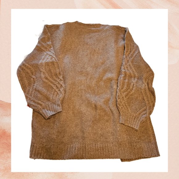 Oversized Balloon Sleeve Cable Knit Cardigan - Picture 3 of 3